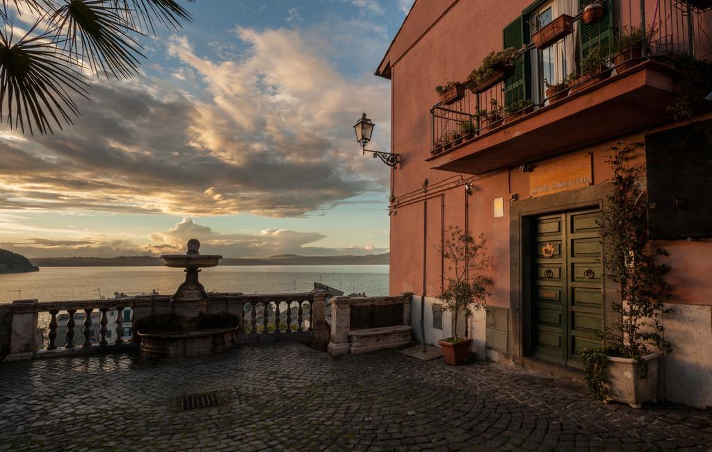 Domus Angularia Hotel Anguillara Sabazia Kültér fotó