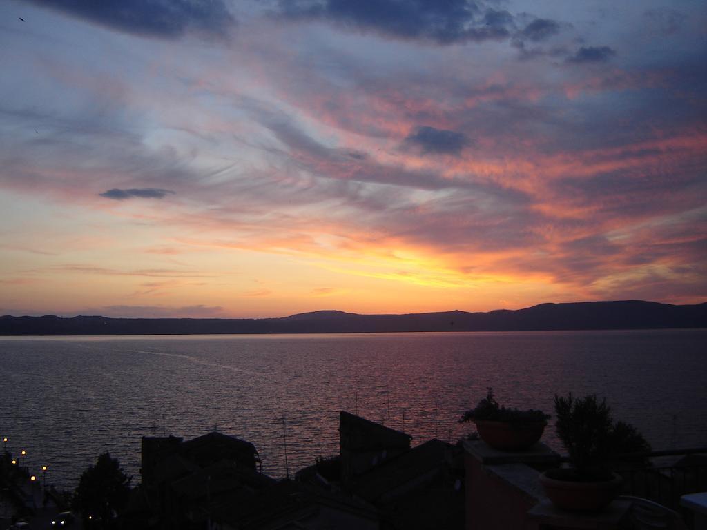 Domus Angularia Hotel Anguillara Sabazia Kültér fotó